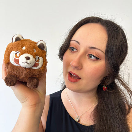 Snacker Red Panda S1E1